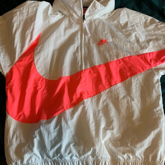 Nike Other - Nike Pullover